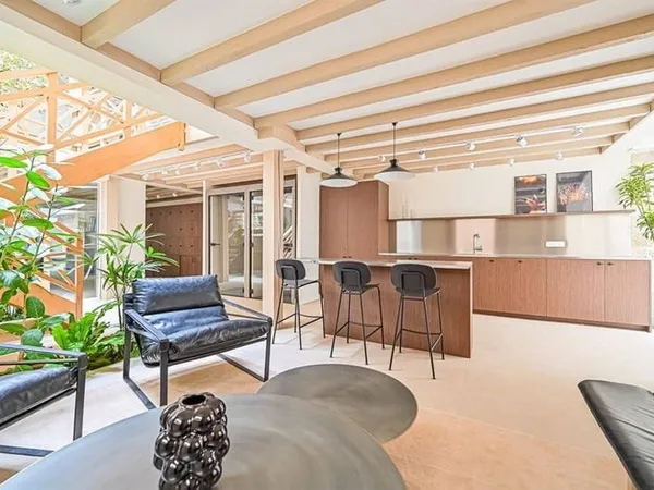 Bureaux 165 m²