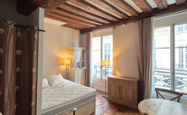 Studio 1 pièce 18 m²