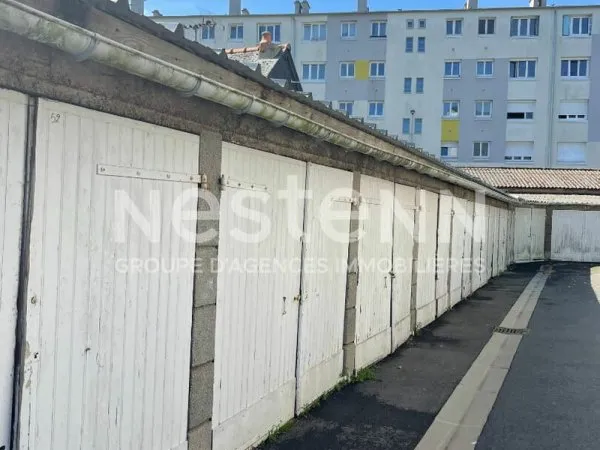 VENTE - LOT DE 10 GARAGES QUARTIER SAINTE-THERESE