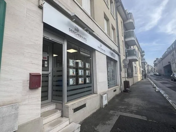 Local commercial 84 m²