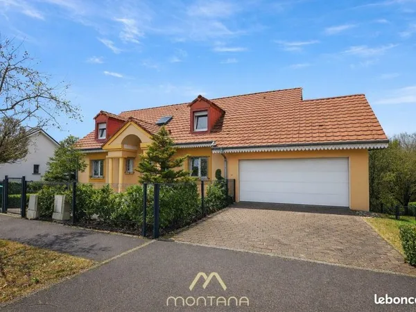 Maison 7 pièces 300 m²