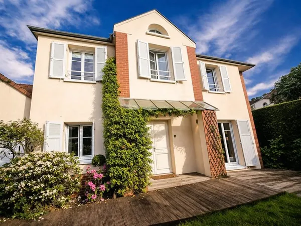 Maison Vente Vaucresson 7p 202m² 1480000€