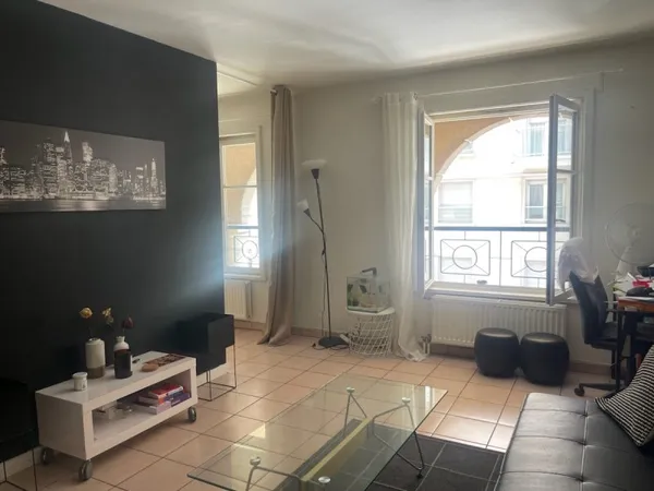 Loue T2 43m² Lyon 7