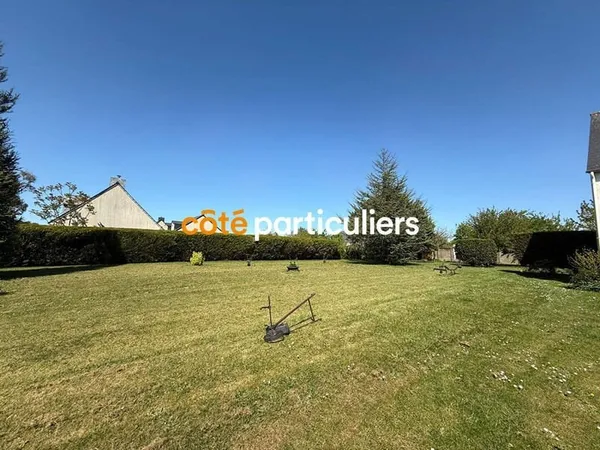 Terrain constructible 1192 m²