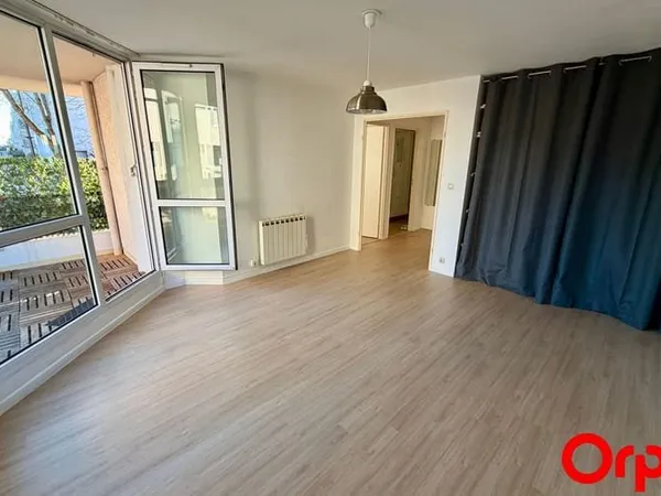 Studio 1 pièce 34 m²