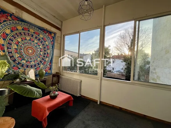 Sacré-Coeur - Gare Saint-Jean : appartement bourgeois de 100m² à rénover : vue dégagée et lumineux