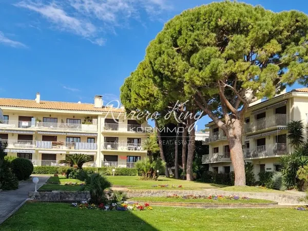 Appartement T2 - Terrasse et Garage - Port de St Jean Cap Ferrat