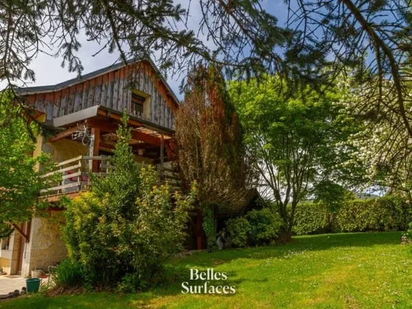 Villa 8 pièces 140 m²