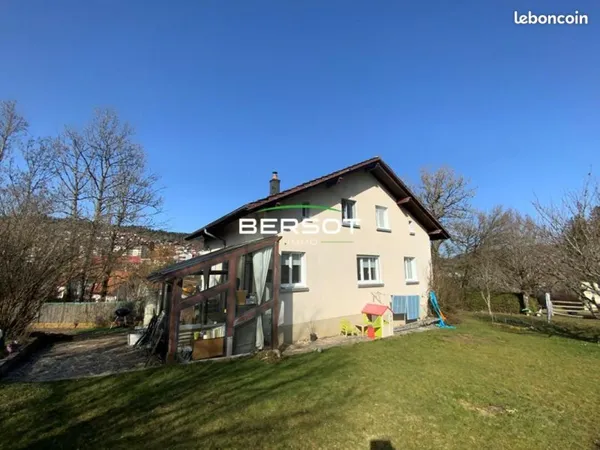 Maison 6 pièces 180 m²