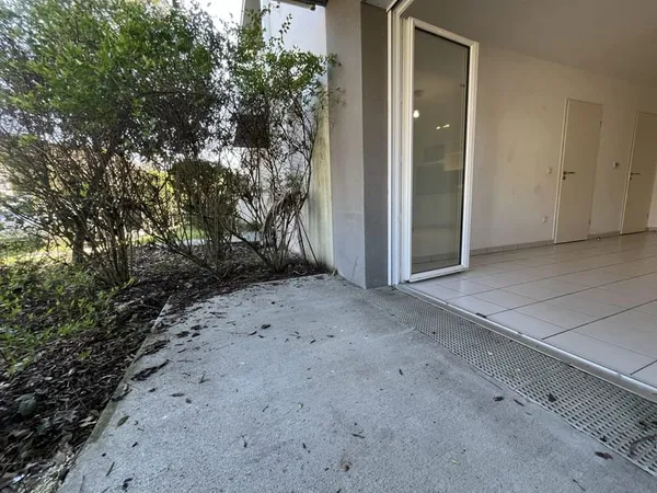 Appartement T2 de 42 m2 avec terrasse - Mérignac Beutre