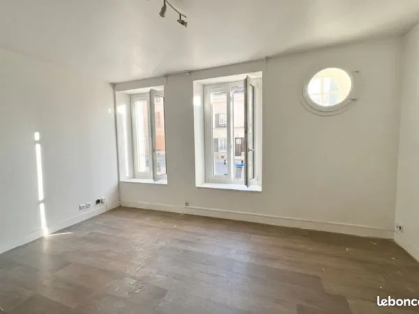 Appartement 23 m² entierement refait à neuf