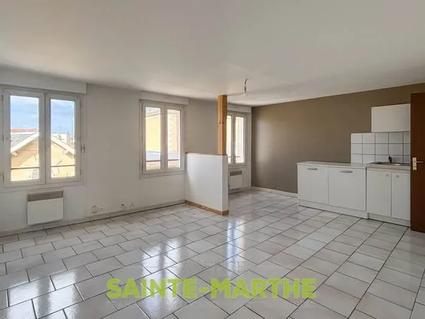 Niort centre, appartement type 2.