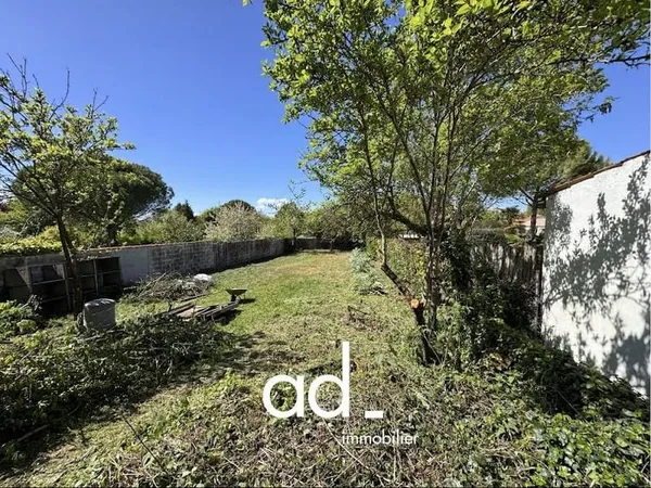 Terrain à bâtir 633 m²