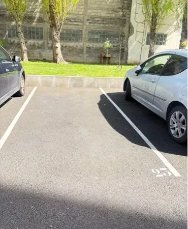 Place de parking sécurisée