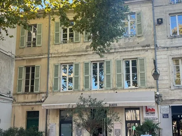 Théâtre et restaurant
