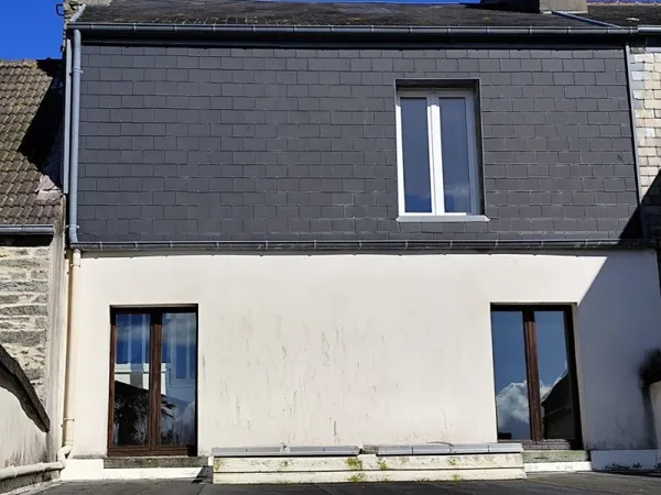 T4 duplex dans une maison en pierres