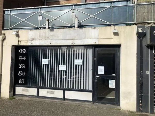 Local commercial 60 m²
