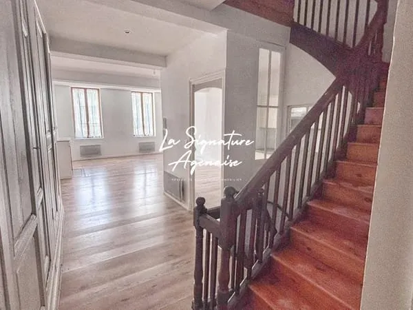 Appartement 5 pièces 130 m²