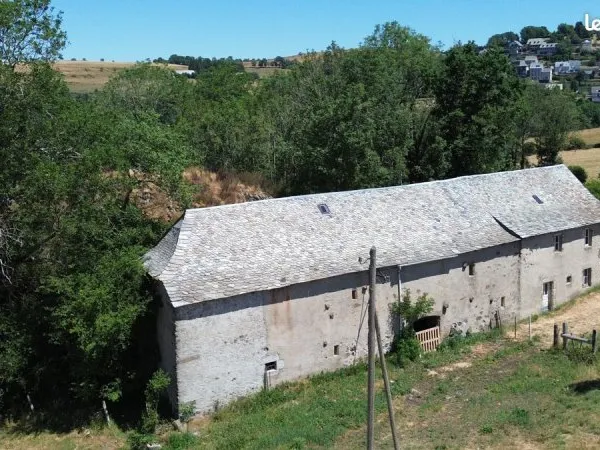 Maison 2 pièces 150 m²