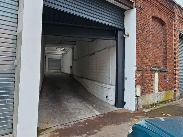 Hangar/Box/Entrepôt de stockage ou d'activité 95m2