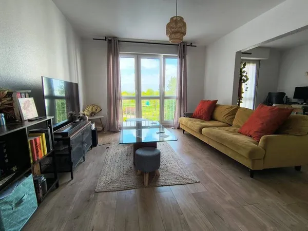 Appartement 1 pièce 66 m²