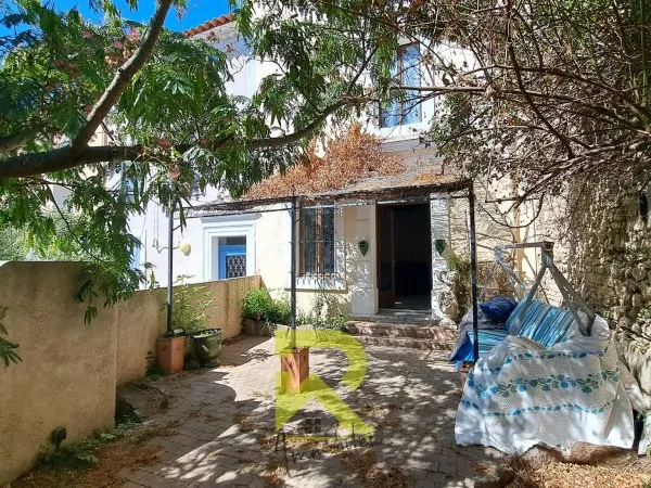 Maison familiale de caractère idéale pour regroupements fa
