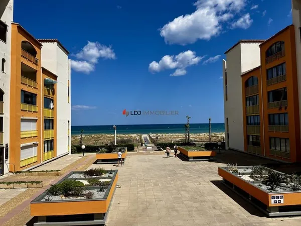 A VENDRE T2 MEZZANINE VUE MER GARAGE