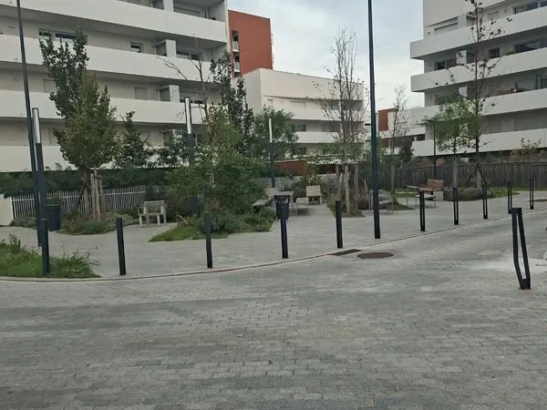 Vends parking dans résidence sécurisée