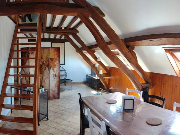Loue Appartement F3 meublé au centre-ville de Pouilly sur Loire