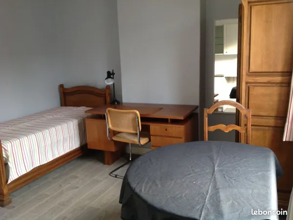 Chambre meublée étudiant(e) 19 m2 LA MADELEINE