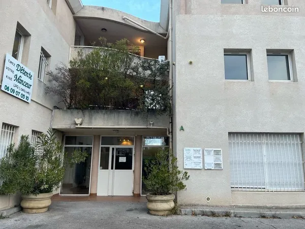Local professionnel