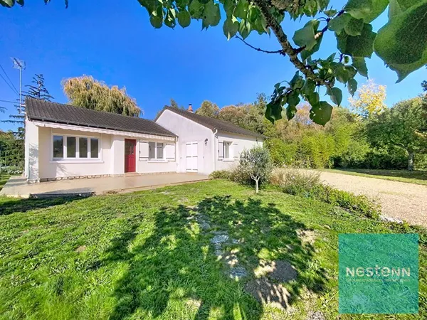 MOSNES, maison 4 chambres sur plus de 3000m² de terrain