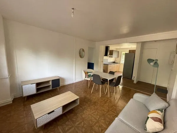 Appartement 4 pièces 77 m²
