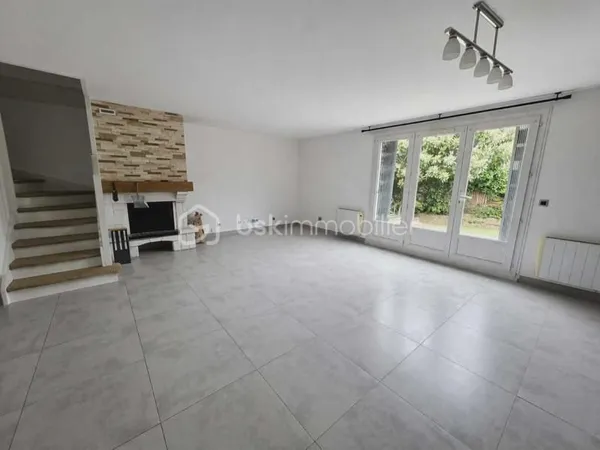 Exclusivité - Zone non inondable - 4 chambres - 5 pièces