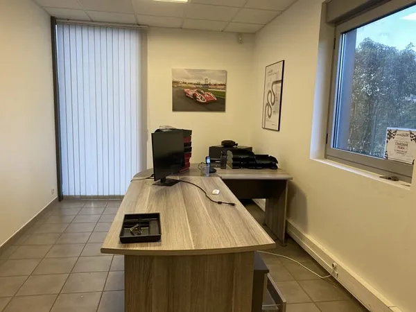 Bureaux/local à louer 75m² - Craponne (69290)