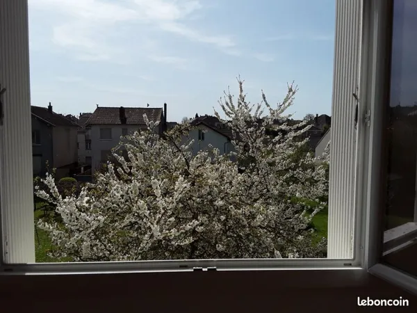 Location Appartement T2 non meublé à Limoges Surface 43 m² Loyer 490 / mois dont 40 de charges
