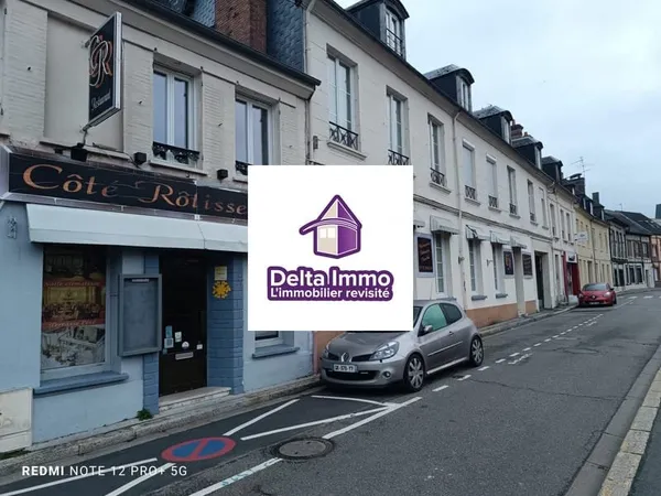 EVREUX - Local commercial de 250 m² env. à louer