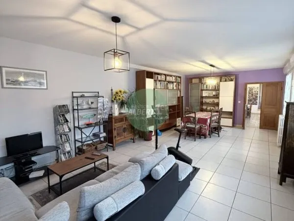 Appartement 5 pièces 201 m²