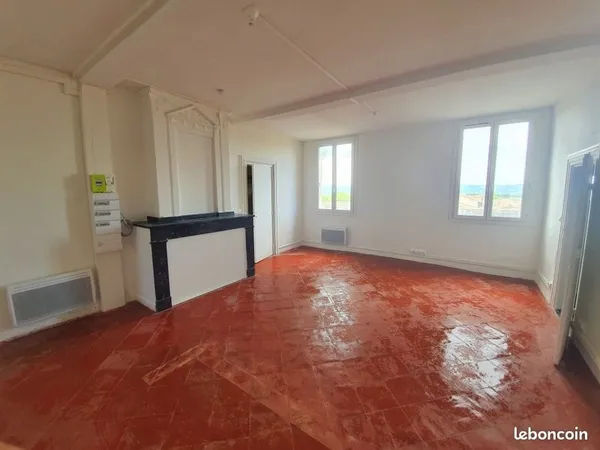 Loue grand T3 de 74m2 sans frais d'agence