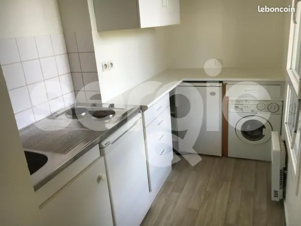 Studio 1 pièce 32 m²