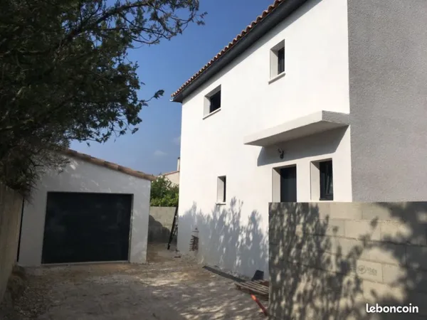 Maison 3 chambres 200 m²