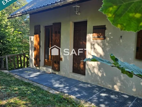Maison avec appartement indépendant et terrain