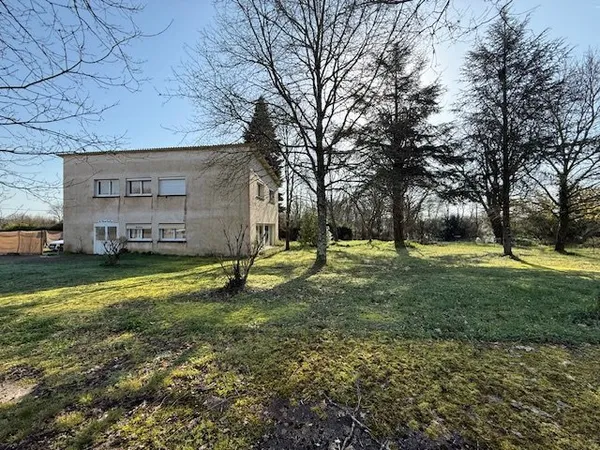 MAISON AVEC FORT POTENTIEL