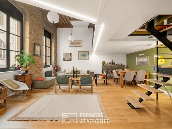Duplex style loft entièrement rénové