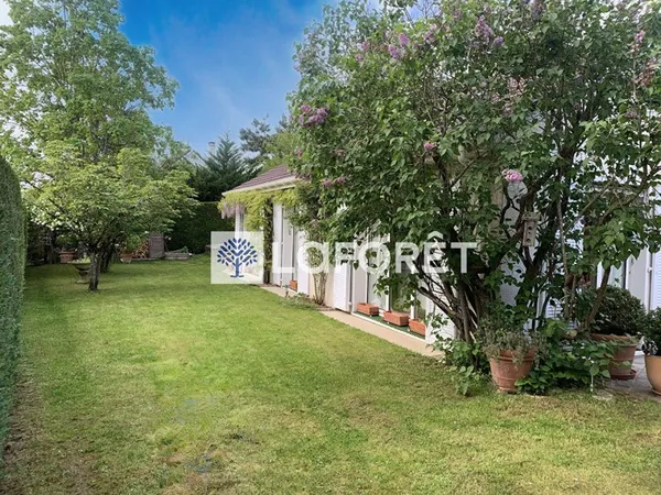 Maison 10 pièces 210 m²