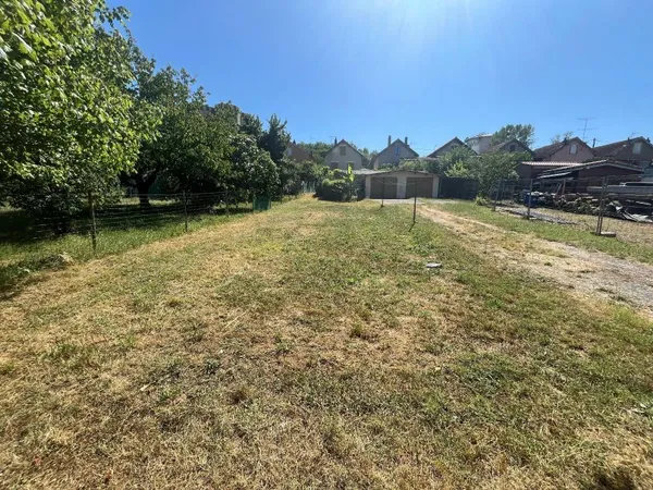 Terrain 339 m²
