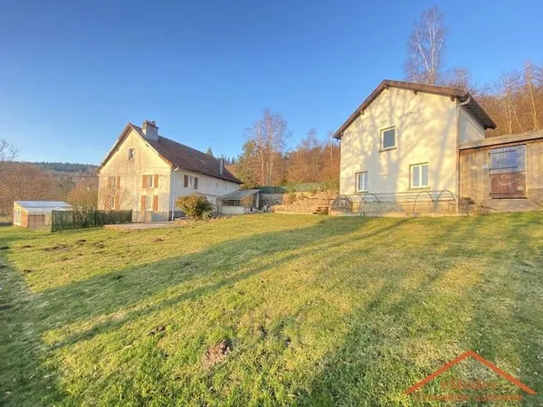 Maison 8 pièces 105 m²