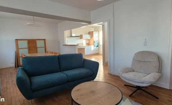MAISON - 6 PIECES - 128 m²