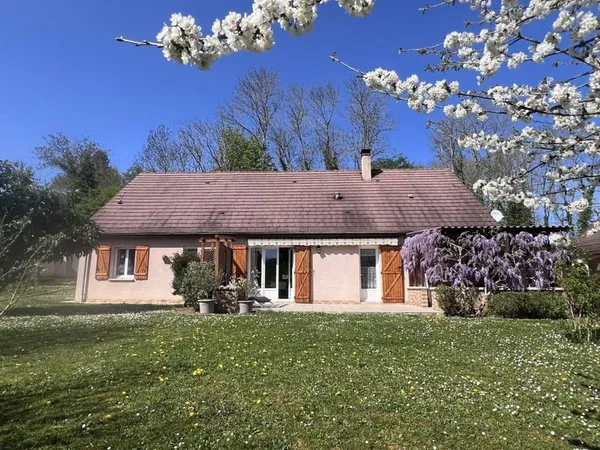 Maison de plain-pied 5 pièces 114 m²