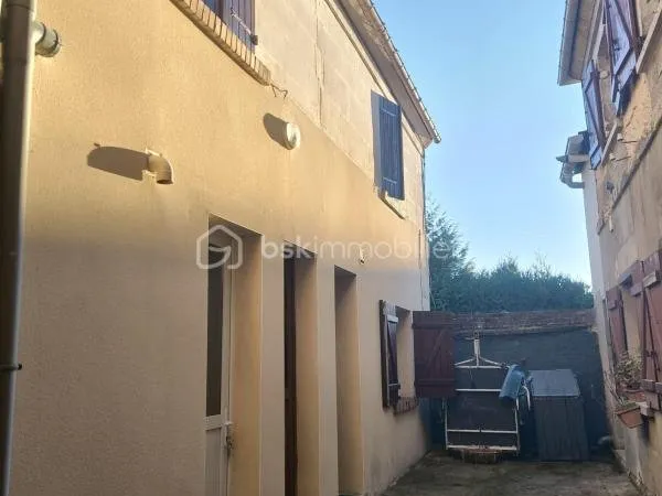 Immeuble de rapport de quatre appartements